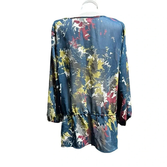 Liz Claiborne women's 1X blue floral sheer 3/4 sleeve blouse - Picture 3 of 6